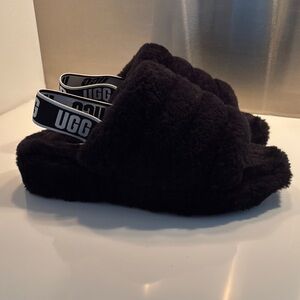 UGG Black Plush Slippers with Open-Toe Design
